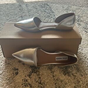 Silver Steve Madden Flats - Never Worn